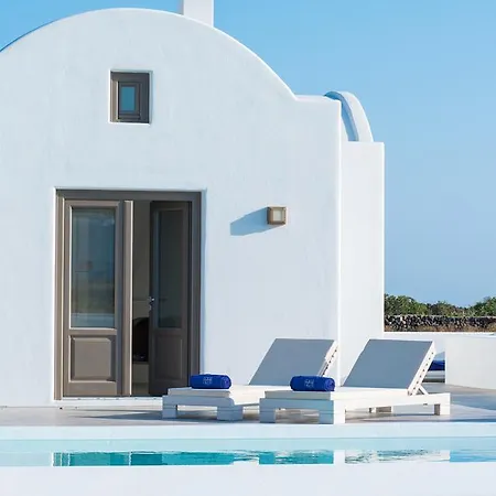Azar Luxury & * Imerovigli (Santorini)