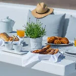 Azar Luxury & 빌라 이메로비글리