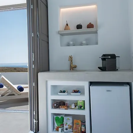Azar Luxury Villas &