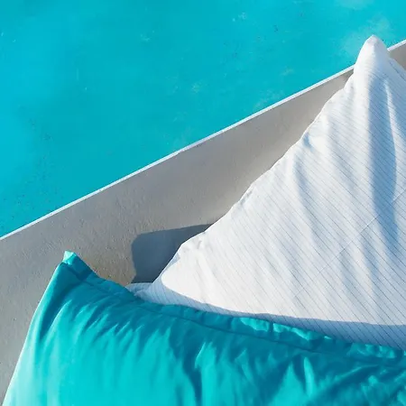 Azar Luxury Villas & Villa