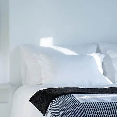 Azar Luxury Villas&suites