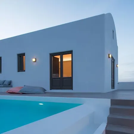 Villa Azar Luxury Villas&suites