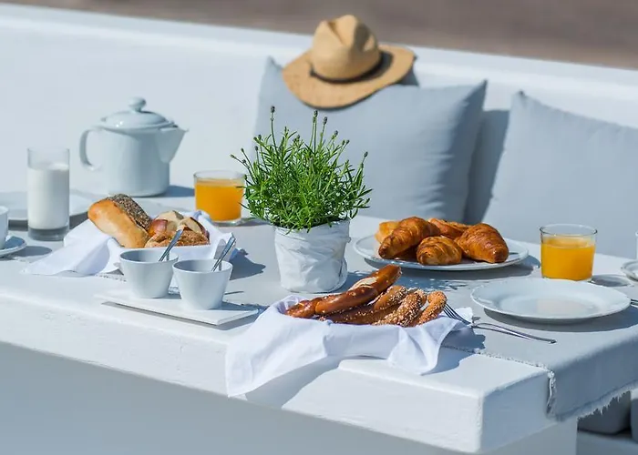 Azar Luxury & Βίλα Ημεροβίγλι